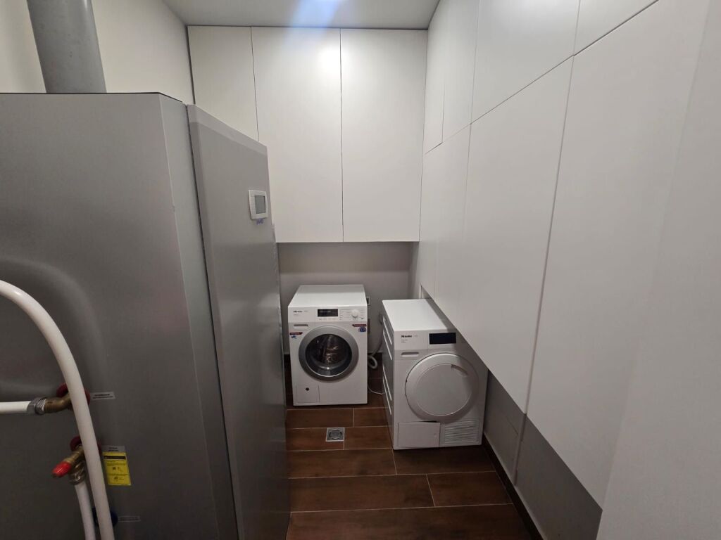 Apartament Me Qera 3+1 Tek Secret Garden Residence (ID B230232) Tirane