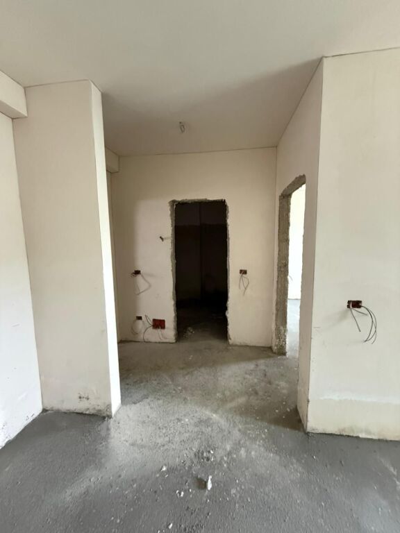 Apartament 1+1+ Parking ne Shitje Ali Demi Tirane