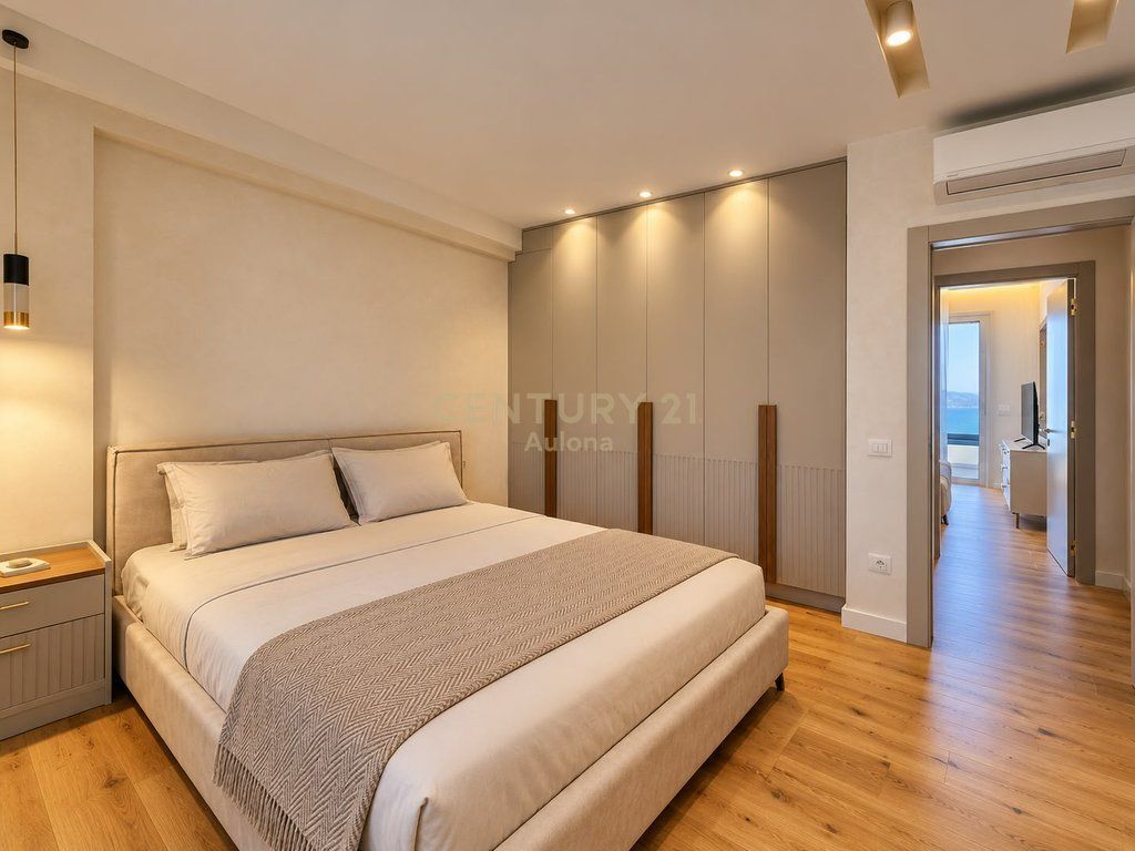 Penthouse Luksoze me Pamje Panoramike në Rivierën e Jugut