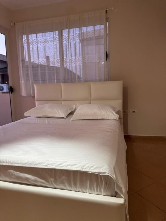 JEPET ME QIRA APARTAMENT 2+1+2 ME PAMJE NGA DETI