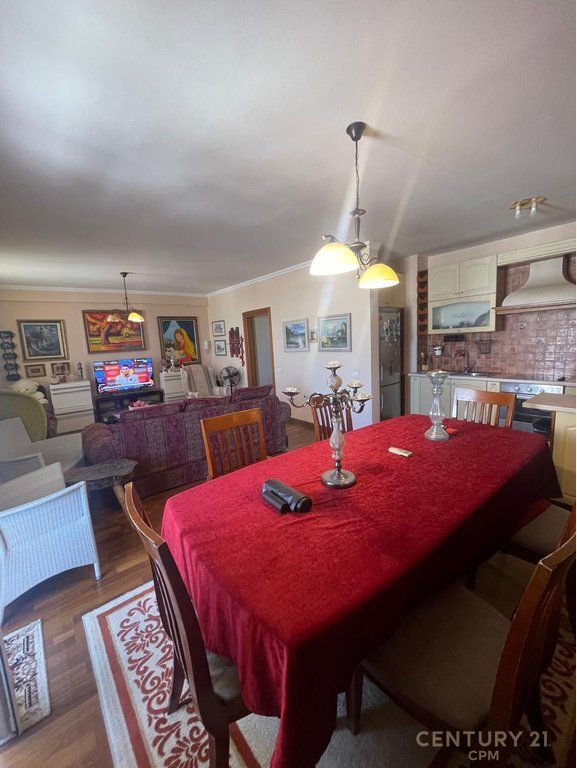 Apartament 3+1 Për Shitje në Kodra e Diellit, Tiranë - 270000€ | 135 m²
