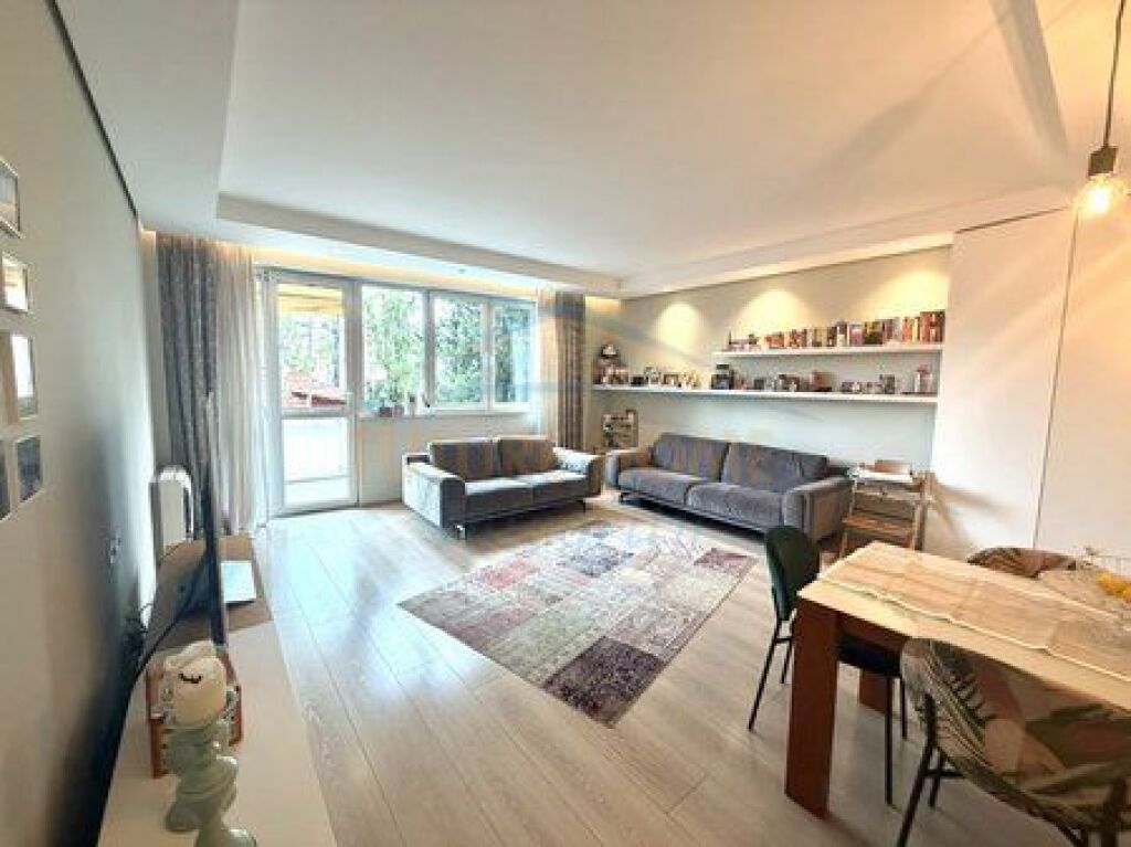 Shitet, Apartament 2+1+2+Depo, Rezidenca Ambasador 2, Tiranë.