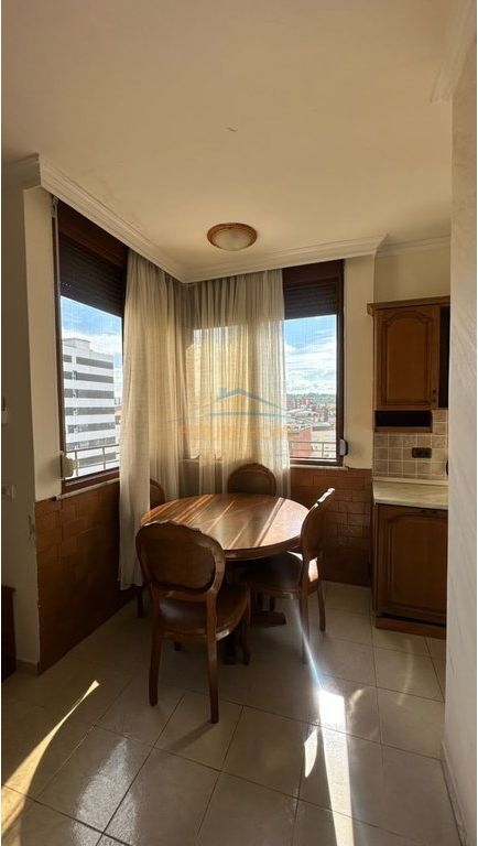 Shitet, Apartament 2+1, Shkolla e Baletit, Tiranë