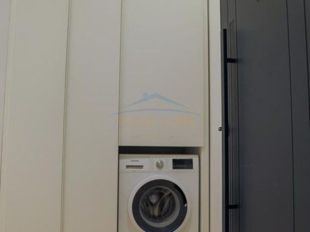 Shitet, Apartament 2+1+2, Sheshi Willson , Tirane