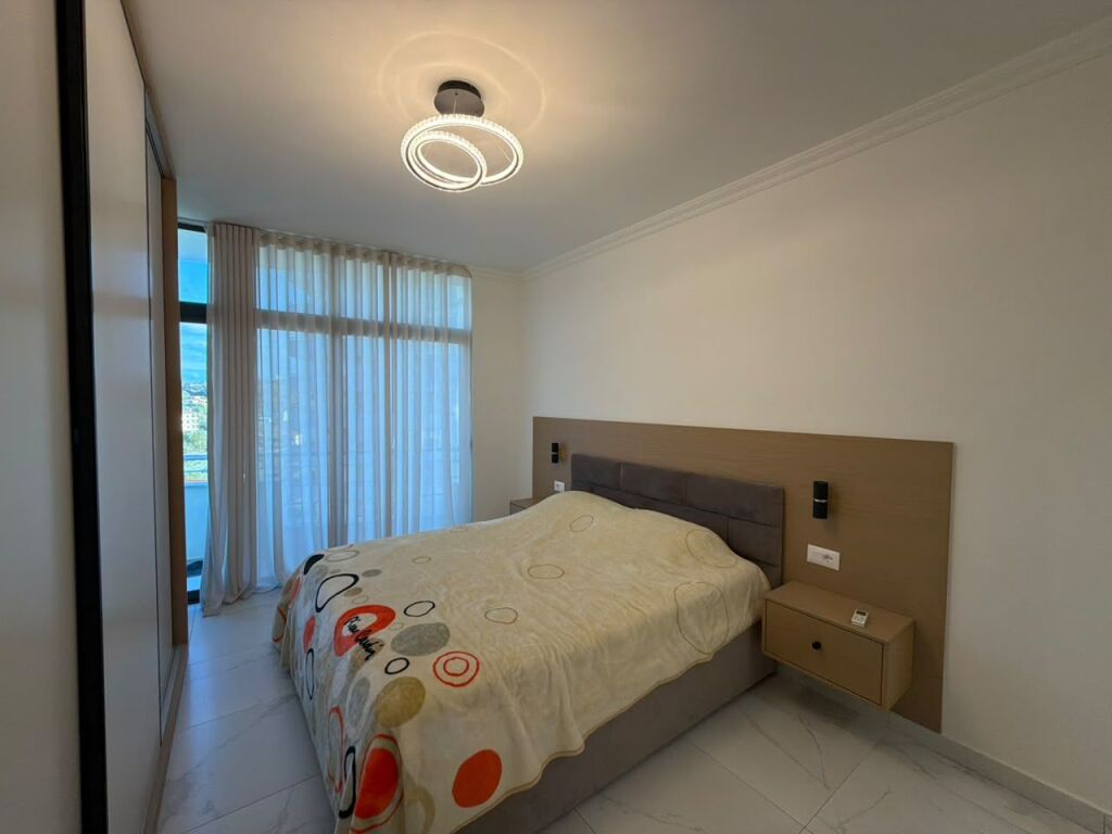 Apartment 2+1+2 for sale at Shkembi i Kavajes