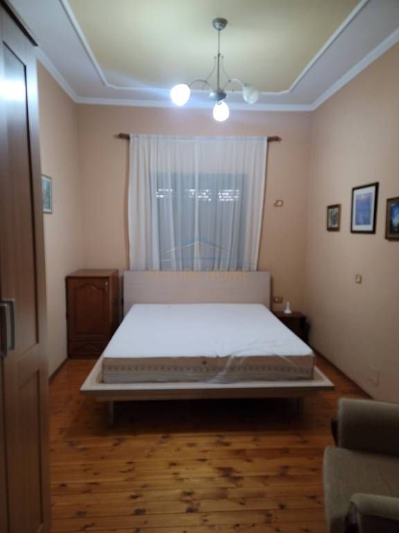 Qira,Apartament 3+1,Rruga Kongresi i Manastirit,Kinostudio,Tiranë.