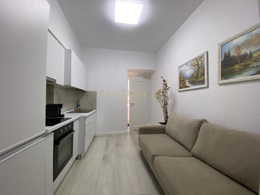 RENT APARTMENT 1+1 IN BLLOK NEAR THE UNIVERSITY BOOKSTORE
