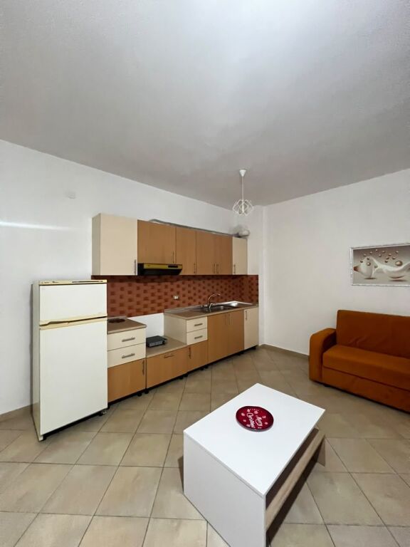 JEPET ME QERA APARTAMENT 1+1 PRANE PISTA KOSOVA,PLAZH, DURRES