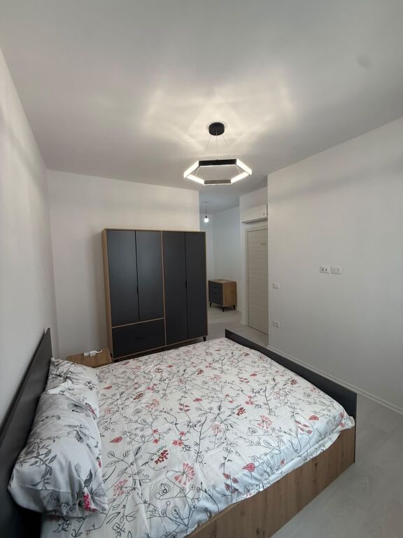 Apartament 2+1 per qera Fusha e Aviacionit !