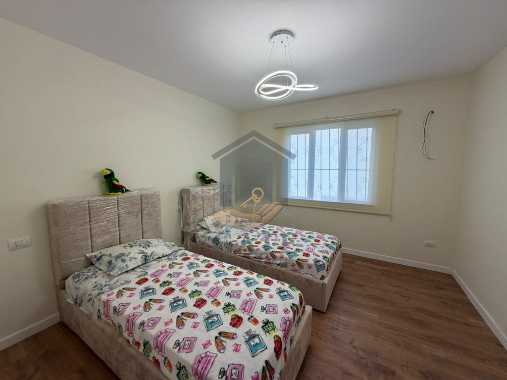 SHITET APARTAMENT 2+1 ME KUZHINË TË VEÇUAR DHE DEPO – VALA PARK, DURRËS