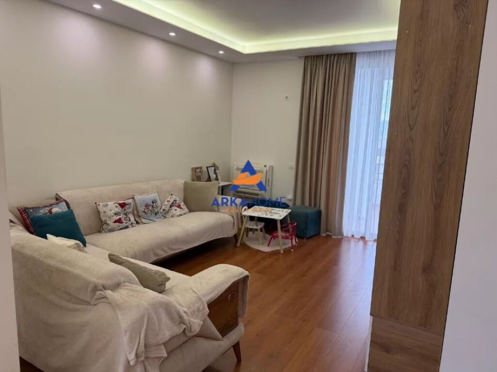 APPARTAMENTO IN AFFITTO 2+1 + 2 BALCONI "VICINO RADISSON, LAGO ASCIUTTO" 75.000 LEKE