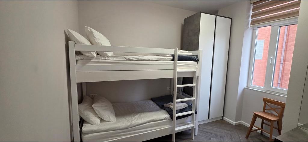 Appartamento 2+1 ristrutturato con balcone in affitto nell'ex Bllok, di fronte a Sky Tower