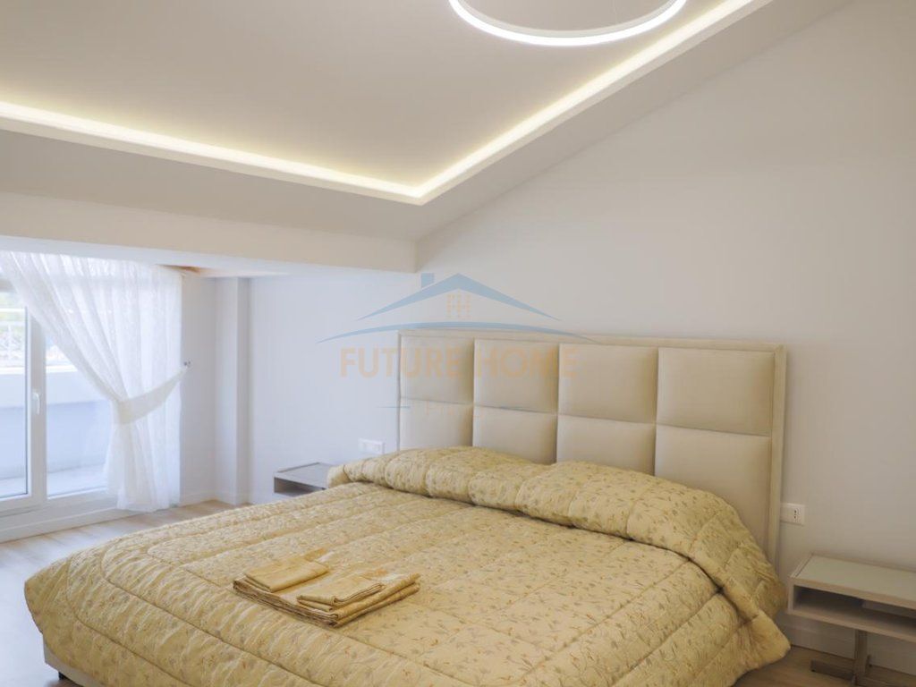 Shitet,Apartament 1+1, Sheshi Willson , Tirane