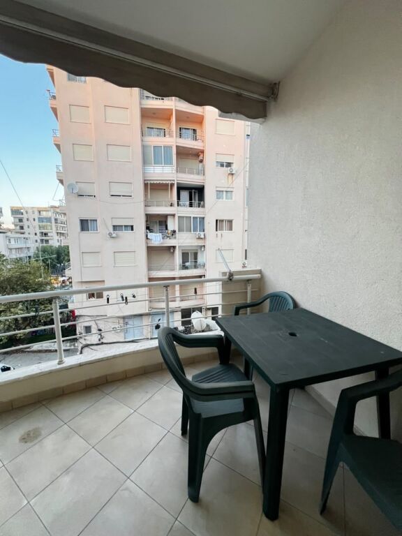 JEPET ME QERA APARTAMENT 1+1 PRANE PISTA KOSOVA,PLAZH, DURRES