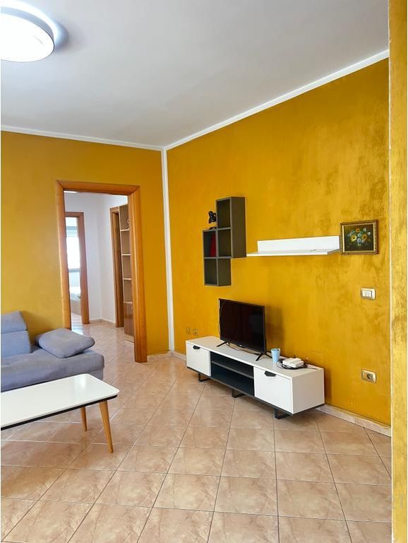 Appartamento 3+1+2 bagni in affitto a Zogu i Zi.