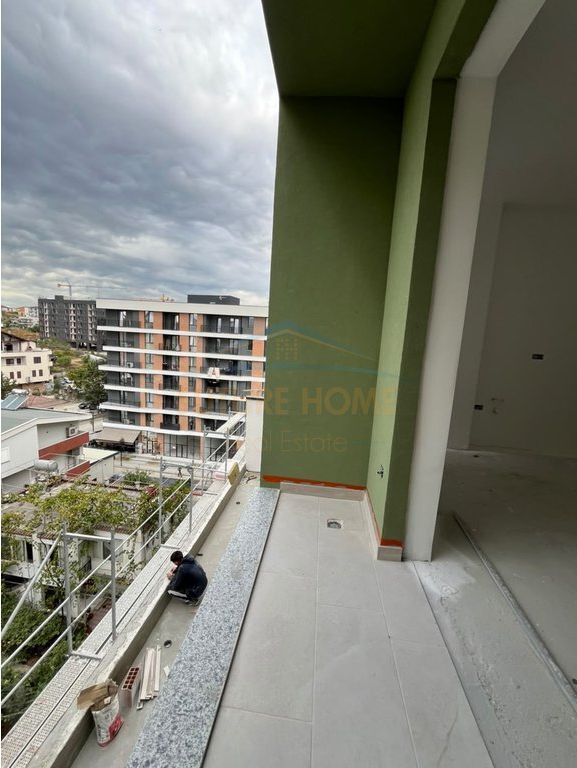 Shitet, Apartament 1+1,Paskuqan,Tiranë