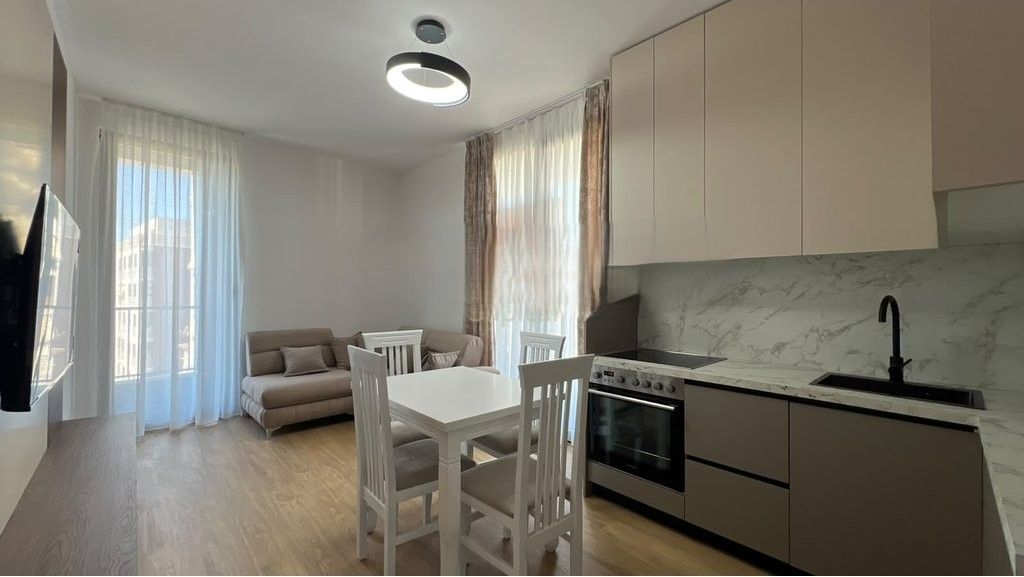 Apt 2+1 per qera prane SPAK! 750 € /Muaj 75,000 Lekë /Muaj