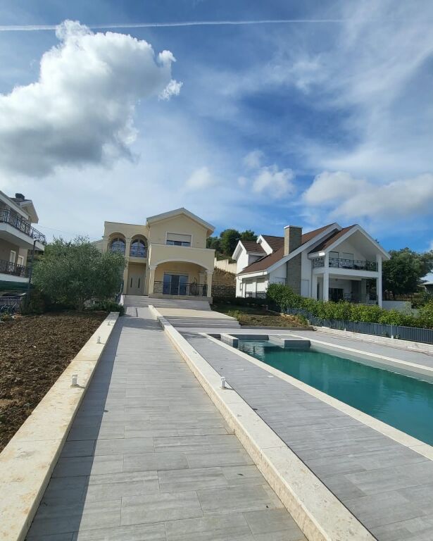 🏡 SHITET VILË LUKSOZE NË TEG | TIRANË