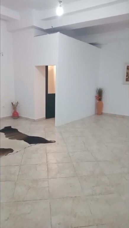 Shitje | Ambjent Biznesi | 21 Dhjetori | 160000 €