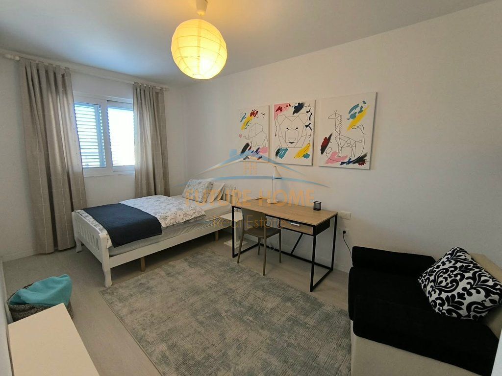 Qera,Apartament 2+1,Piazza Qender