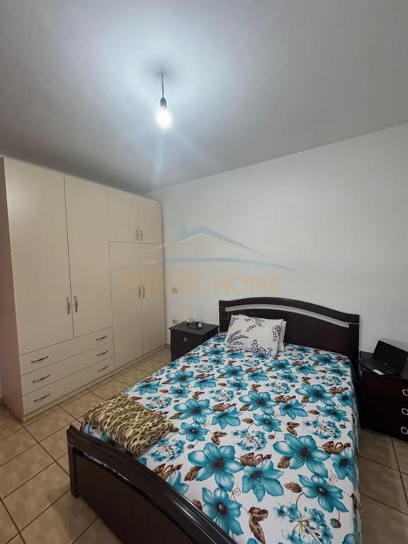 Disponojmë apartament 2+1 për shitje , Fresk.