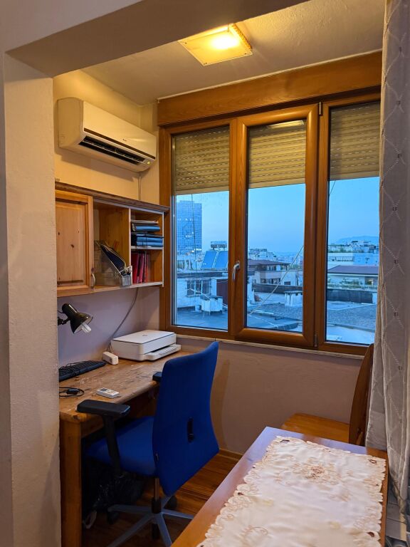 JEPET ME QIRA APARTAMENT 2+1+2 PRANË AIR ALBANIA
