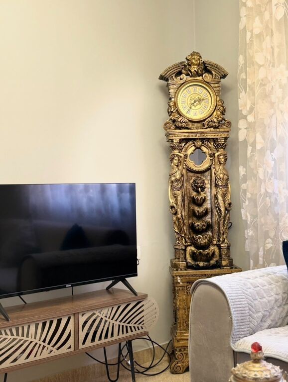 Apartament 2+1 me qira te Xhamlliku, pranë Sheshit Shtraus – 550 €