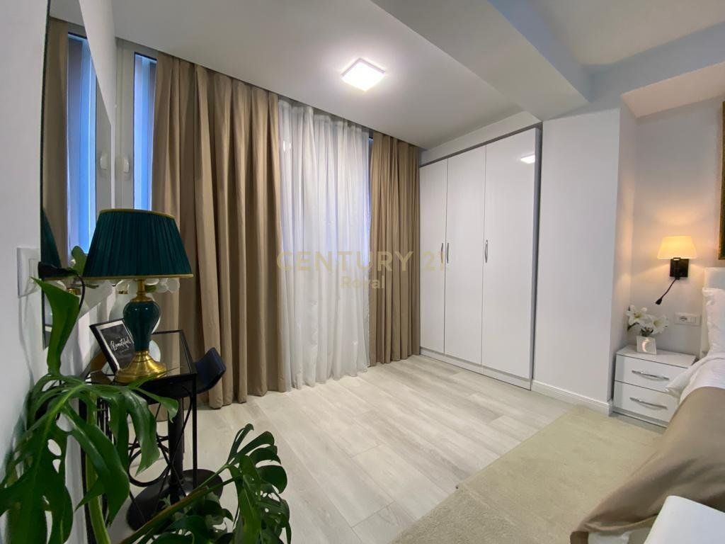RENT APARTMENT 1+1 IN BLLOK NEAR THE UNIVERSITY BOOKSTORE