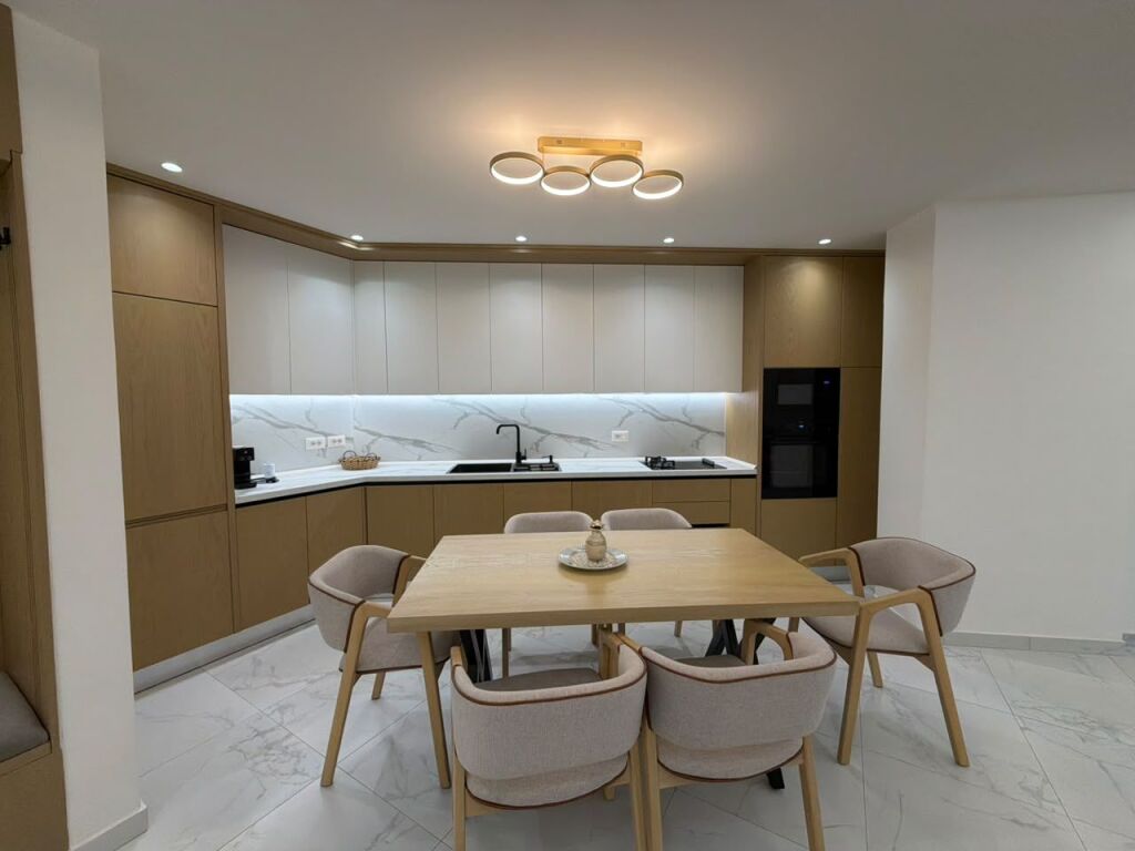 Apartment 2+1+2 for sale at Shkembi i Kavajes