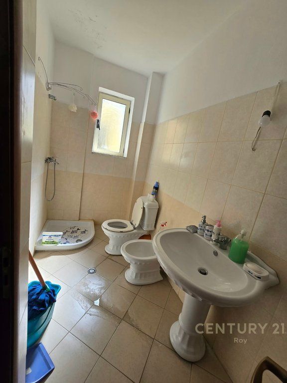 Apartament 1+1 për Shitje në Shkëmbin e Kavajës, Durrës!!!