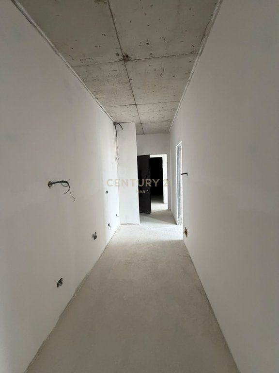 2+1+2 Apartment for Sale, Oberon Residence, Tirana - €310,000 | 103.27 m²