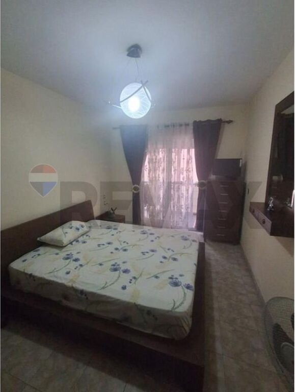 🏠 Shitet apartament 1+1 tek Blloku Gintash, Laprakë.