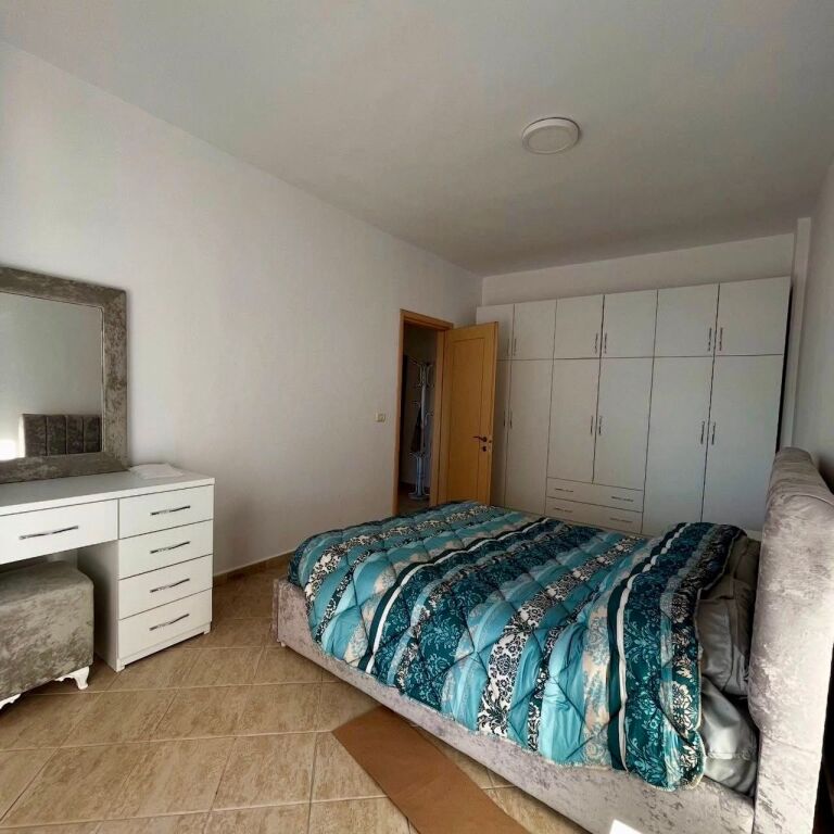 📣 AFFITTO Appartamento 2+1 📍 Vicino a 21-Dhjetori, Dietro Square 21 ✨