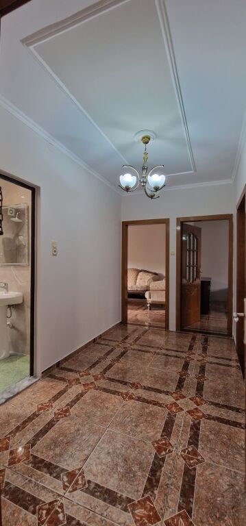 Qera | Apartament 2 + 1 | Rruga Irfan Tomini | 600 €/muaj