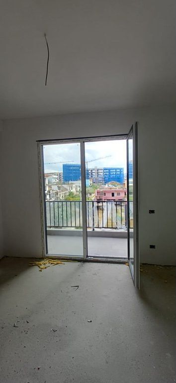🏡 PASKUQAN – APARTAMENT 1+1 PËR SHITJE!