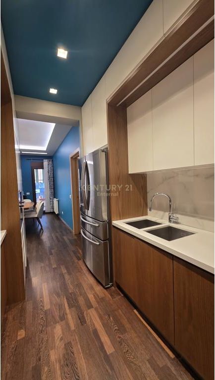 Apartament 2+1+ Post Parkimi Per Qera tek Air Albania
