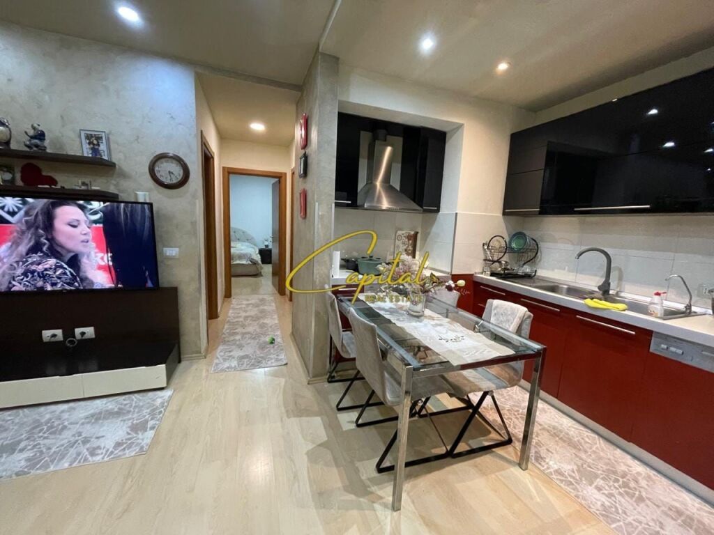 VENDESI APPARTAMENTO 2+1 DON BOSKO 19.000.000 LEKE