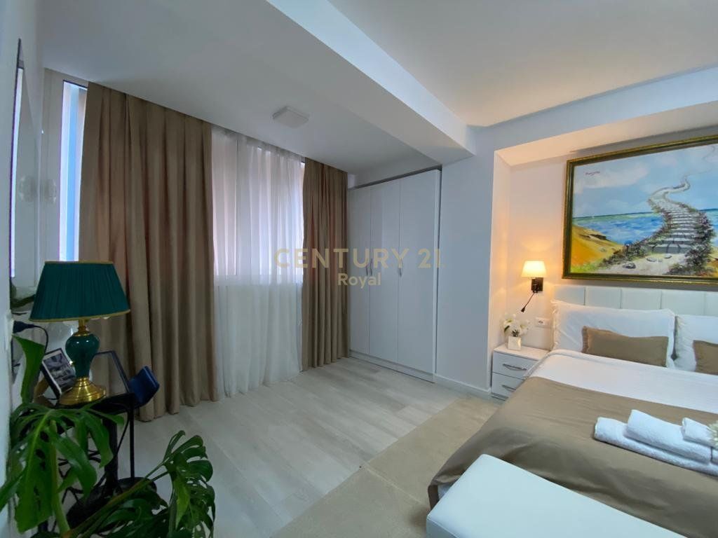RENT APARTMENT 1+1 IN BLLOK NEAR THE UNIVERSITY BOOKSTORE
