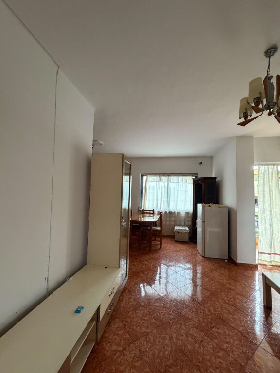 Qera | Apartament 2 + 1 | Rruga e Dibrës | 420 €/muaj