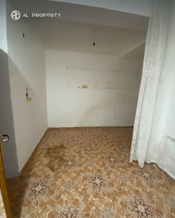 Shitet Apartament 1+1 ne Vollga Pamje Deti