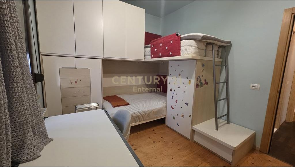 Apartament 2+1+ Post Parkimi Per Qera tek Air Albania
