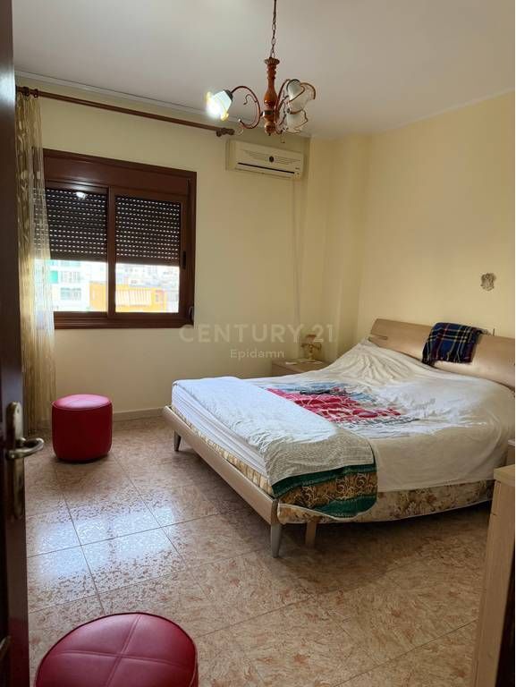 Apartament 2+1+2 Me Qira te Tregu fruta perimeve, Durrës - 500€ | 138 m² 500 € /Muaj