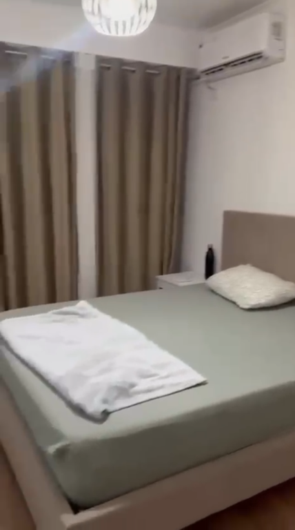 Apartament 1+1 per qera Ring Center !