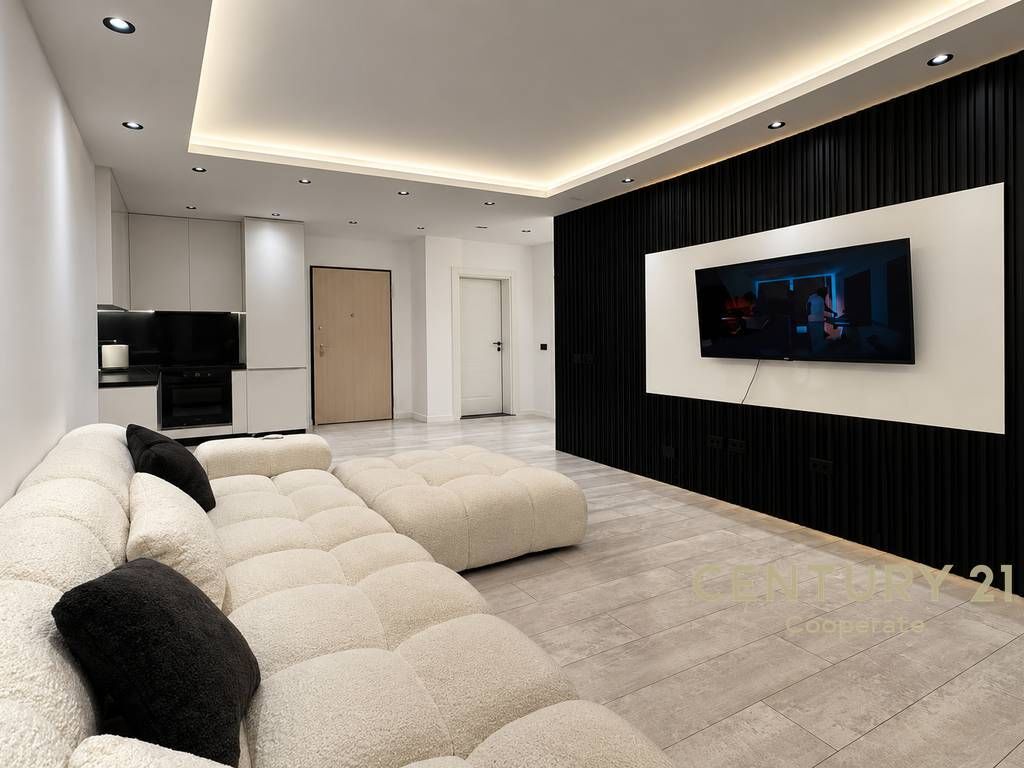 SHESIM APARTAMENT 2+1+2 NË LUNGOMARE VLORE, RRUGA DYTESORE 320,000 €