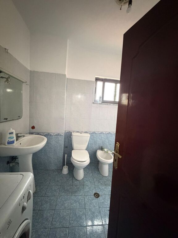 Qera | Apartament 2 + 1 | Rruga e Dibrës | 420 €/muaj