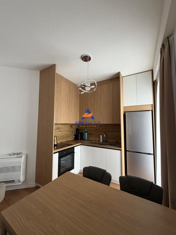 APPARTAMENTO 1+1+BALCONE IN AFFITTO "KOMUNA E PARISIT" 80.000 LEKE