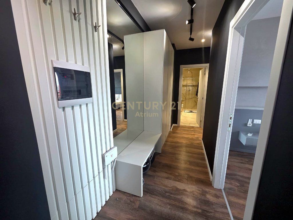 APARTAMENT LUKSOZ 2+1+2 ME QIRA – ASTIR | 2 BALLKONE + POST PARKIMI