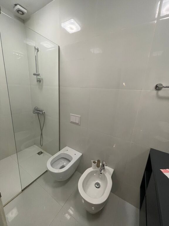 Office for rent on Kavaja Street