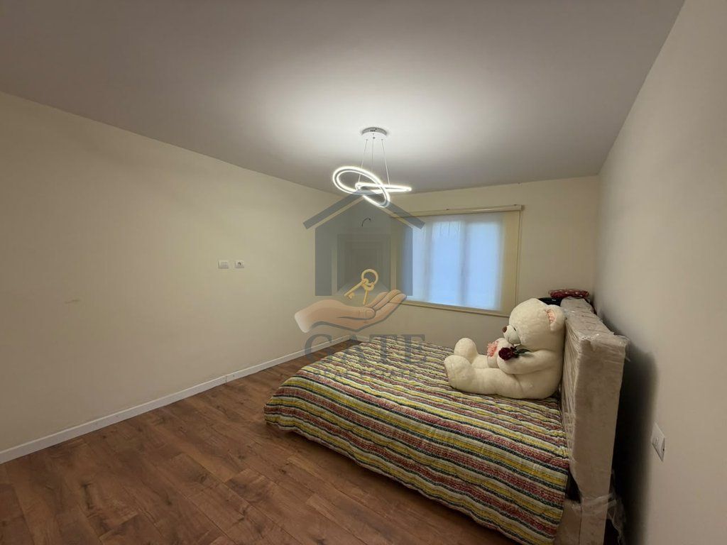 SHITET APARTAMENT 2+1 ME KUZHINË TË VEÇUAR DHE DEPO – VALA PARK, DURRËS