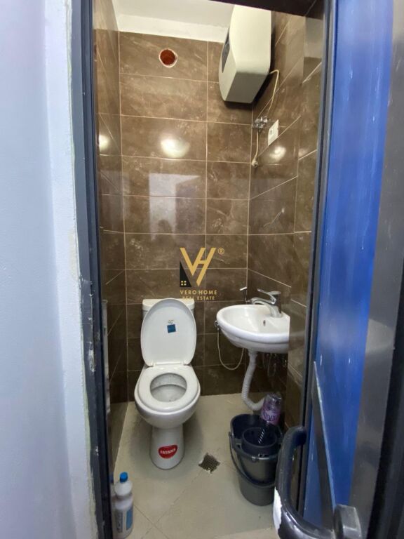 JEPET DYQAN 30 M2 ME QIRA NE ALI DEM 35.000 LEKE